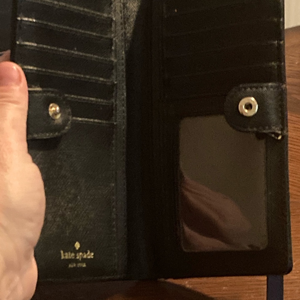 Kate Spade Wallet - Picture 10 of 12
